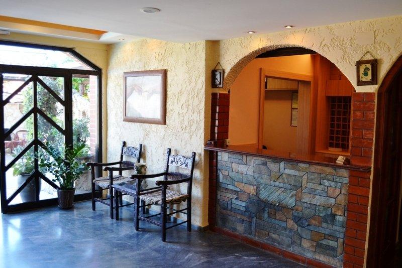 Erato Hotel